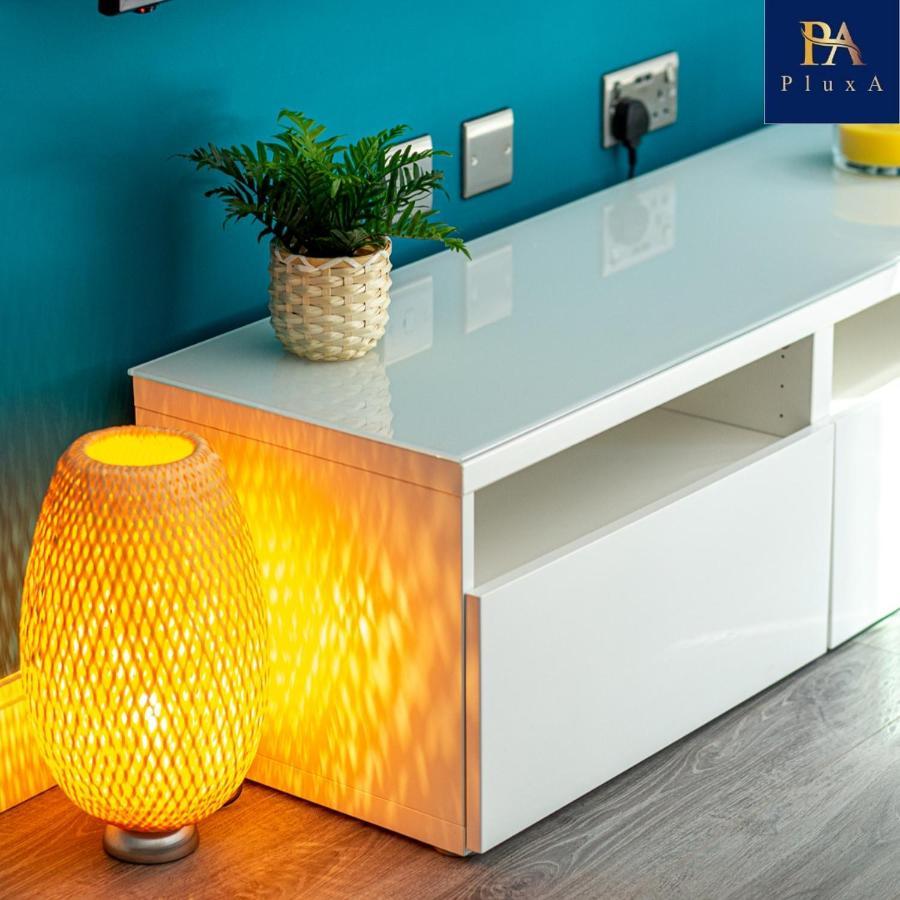 Pluxa Vivid Veranda Beautiful City Centre Apartment With Free Parking Birmingham Exterior foto