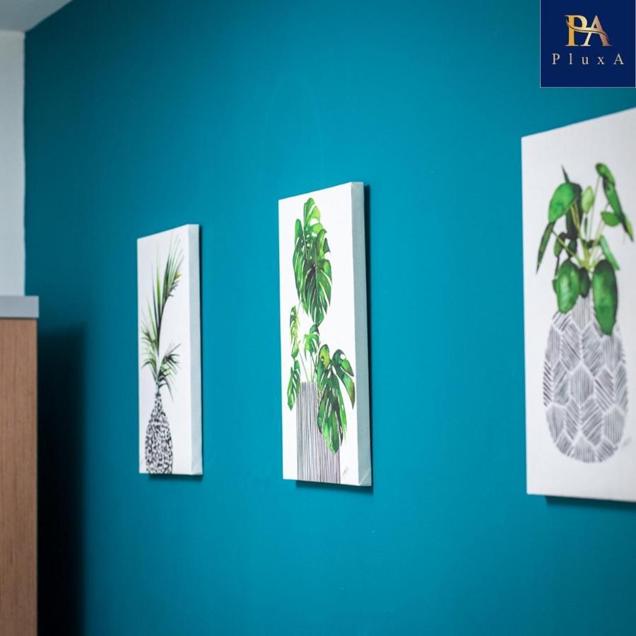 Pluxa Vivid Veranda Beautiful City Centre Apartment With Free Parking Birmingham Exterior foto